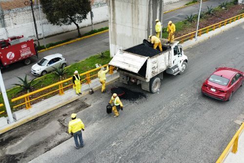 Intensifica Gobierno de Toluca y bacheo en vialidades de gran flujo vehicular